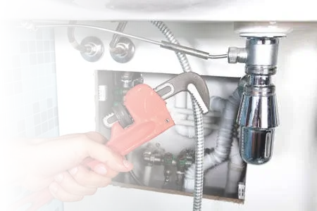 Equipo de fontanero en Soria